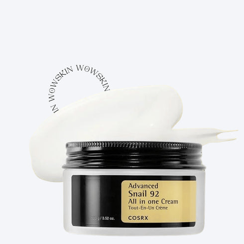 COSRX Advanced Snail 92 All in One Cream oferă hidratare intensă și reparare profundă cu 92% mucină de melc. Ideală pentru regenerarea pielii sensibile sau deteriorate. wowskin.ro